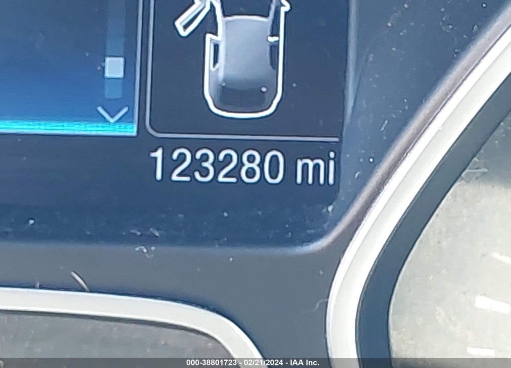2016 FORD ESCAPE TITANIUM VIN: 1FMCU0J96GUC25567