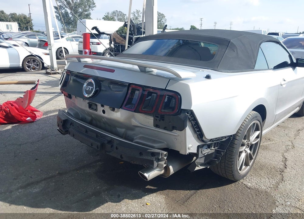 2014 FORD MUSTANG GT PREMIUM VIN: 1ZVBP8FFXE5206660