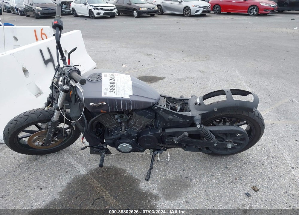 2017 VICTORY MOTORCYCLES OCTANE VIN: 5VPFTB000H3002484