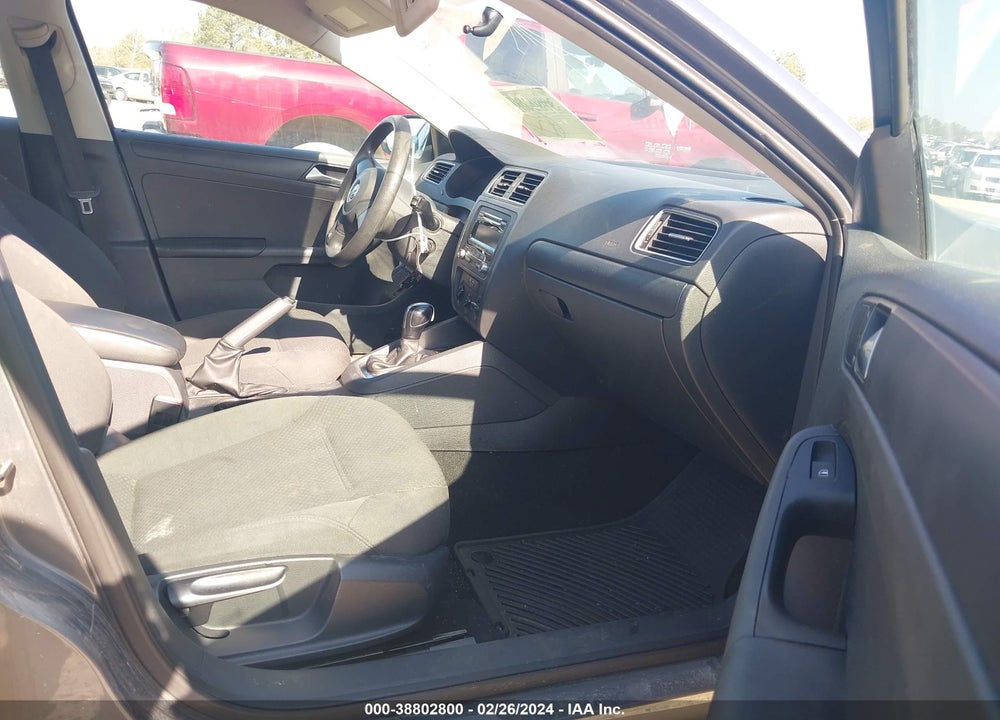 2014 VOLKSWAGEN JETTA 2.0L S VIN: 3VW2K7AJ3EM355751