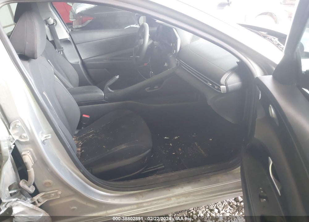 2022 HYUNDAI ELANTRA SEL VIN: 5NPLM4AG5NH064498