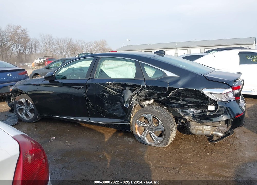 2018 HONDA ACCORD EX VIN: 1HGCV1F40JA037965