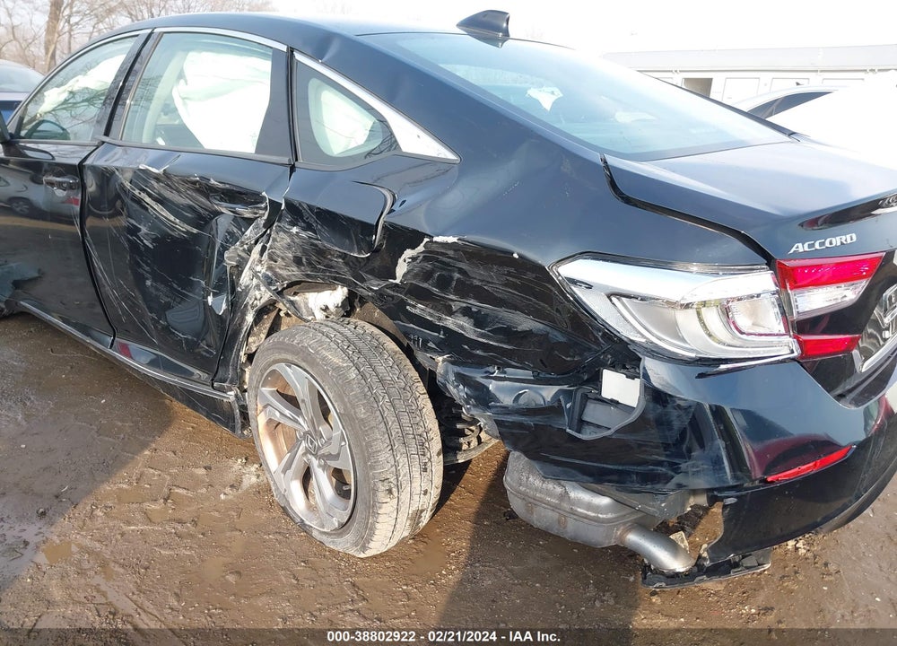 2018 HONDA ACCORD EX VIN: 1HGCV1F40JA037965