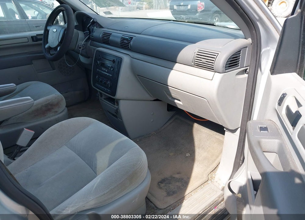 2007 FORD FREESTAR SE VIN: 2FMZA51227BA35113