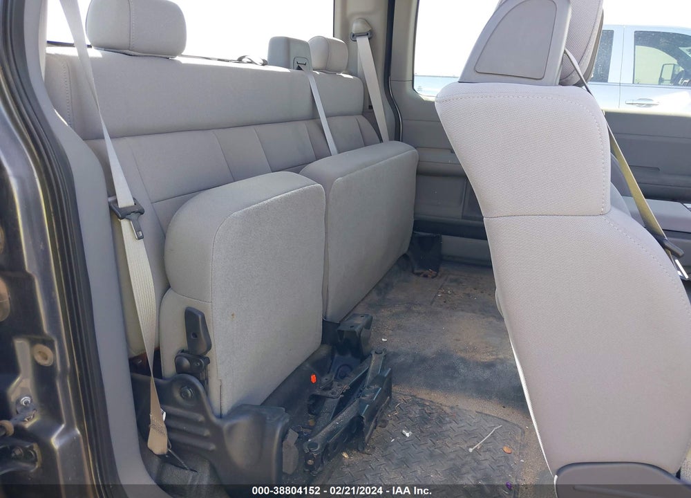 2005 FORD F-150 STX/XL/XLT VIN: 1FTRX12W65FA94786