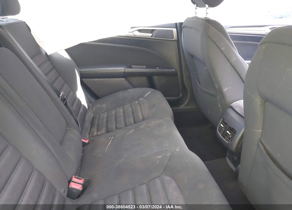 2017 FORD FUSION SE VIN: 3FA6P0H78HR151175