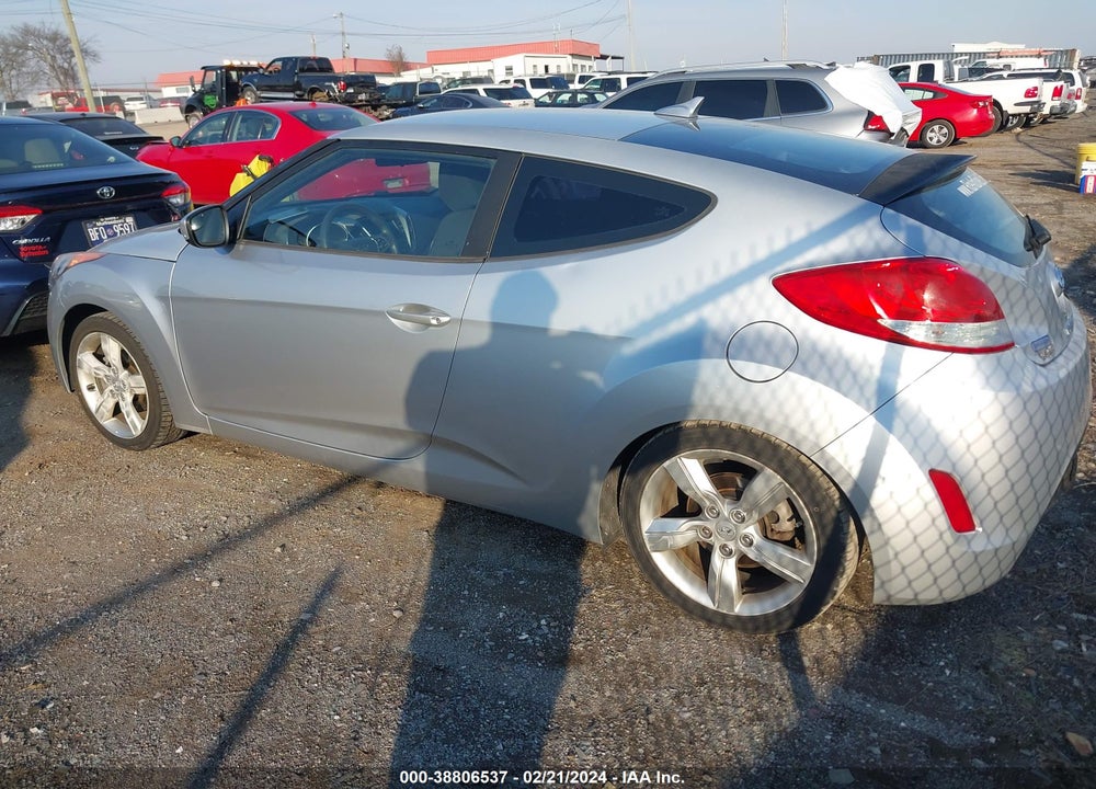 2015 HYUNDAI VELOSTER VIN: KMHTC6AD1FU224934