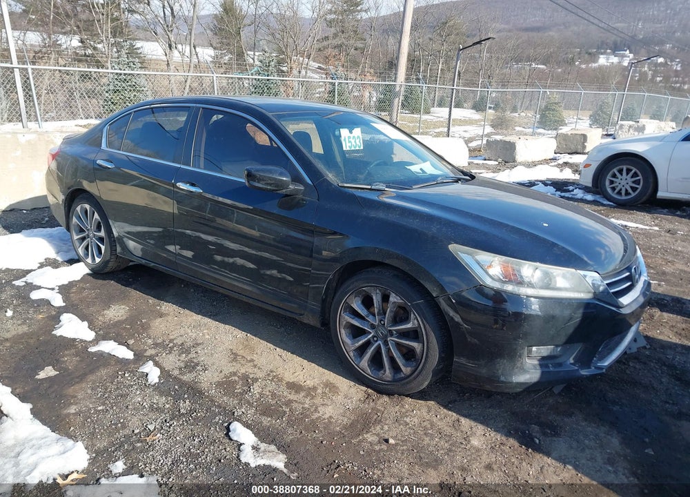 2015 HONDA ACCORD SPORT VIN: 1HGCR2F56FA108922