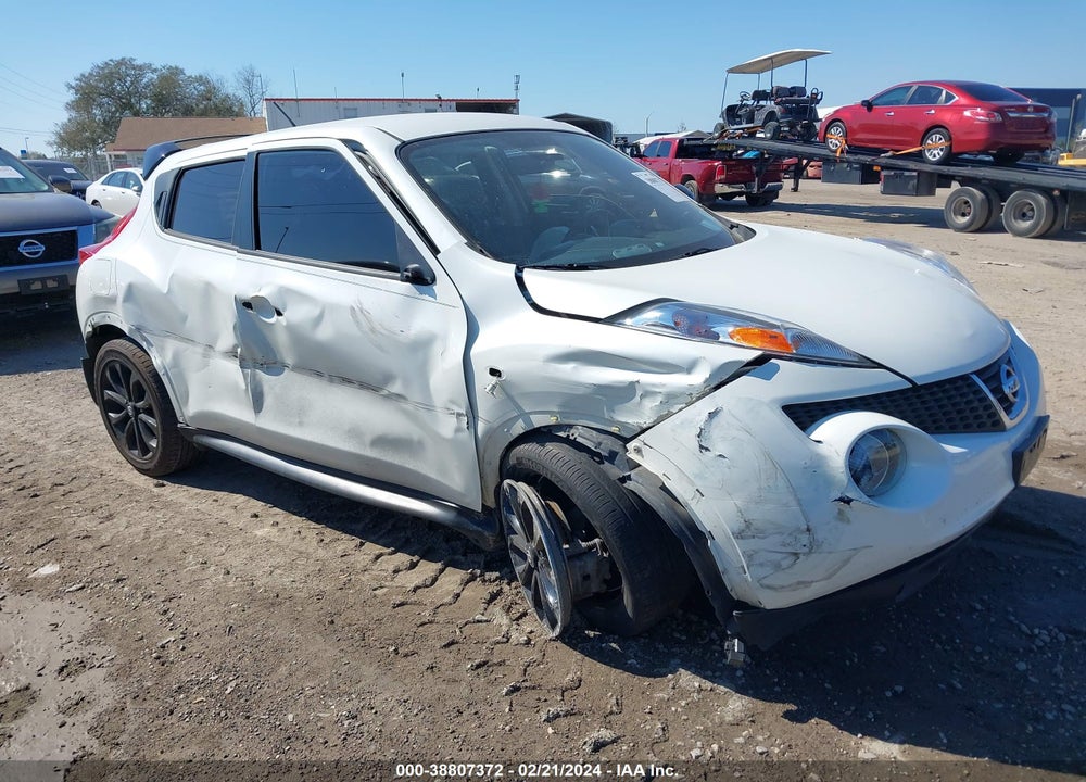 2014 NISSAN JUKE S VIN: JN8AF5MV9ET483830