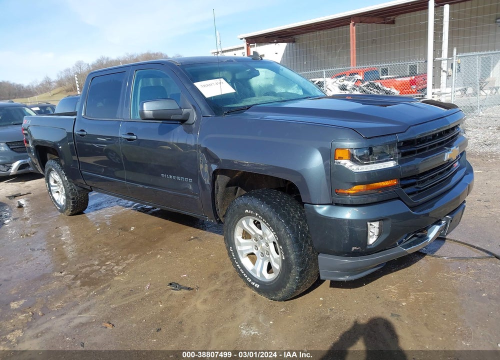 2018 CHEVROLET SILVERADO 1500 2LT VIN: 3GCUKREC5JG114849