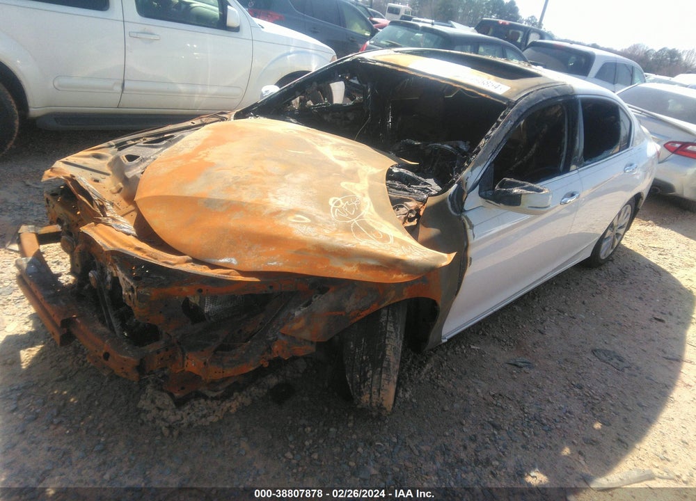 2015 HONDA ACCORD EX-L V-6 VIN: 1HGCR3F80FA030704