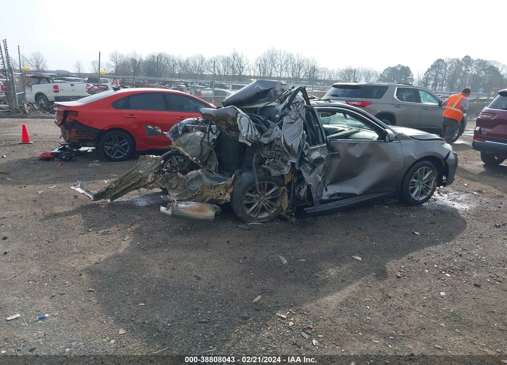 2017 TOYOTA CAMRY SE VIN: 4T1BF1FK0HU326449