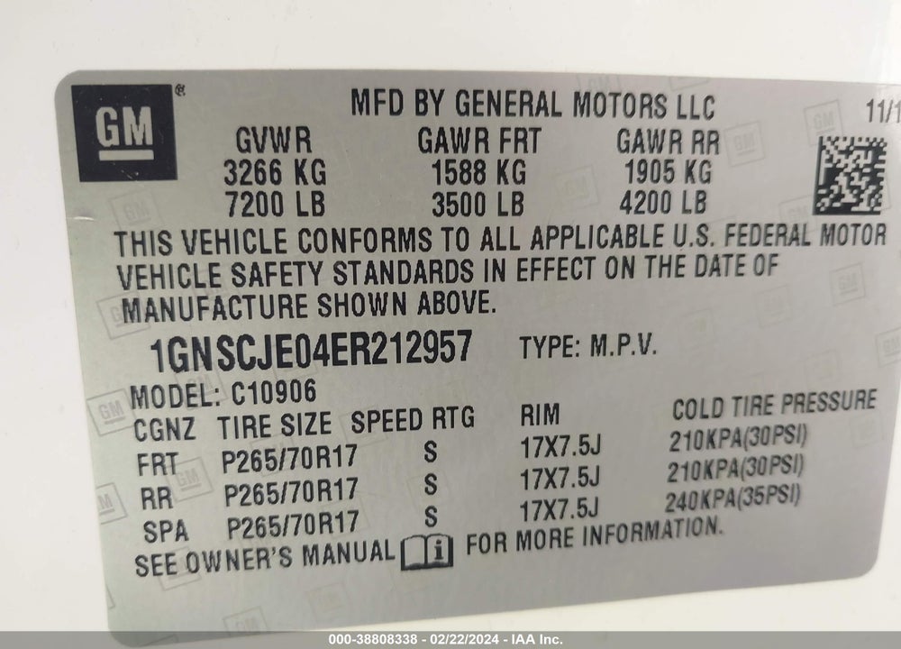 2014 CHEVROLET SUBURBAN 1500 LT VIN: 1GNSCJE04ER212957