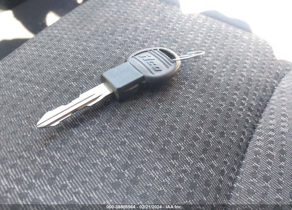 2013 RAM 1500 SLT VIN: 1C6RR6GTXDS693628