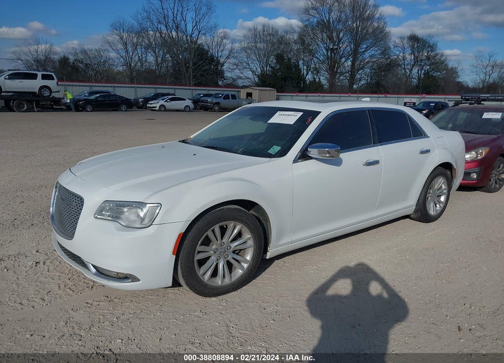 2016 CHRYSLER 300C VIN: 2C3CCAEG3GH181671