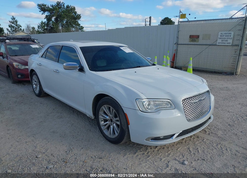 2016 CHRYSLER 300C VIN: 2C3CCAEG3GH181671