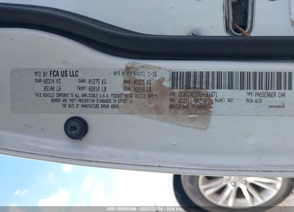 2016 CHRYSLER 300C VIN: 2C3CCAEG3GH181671