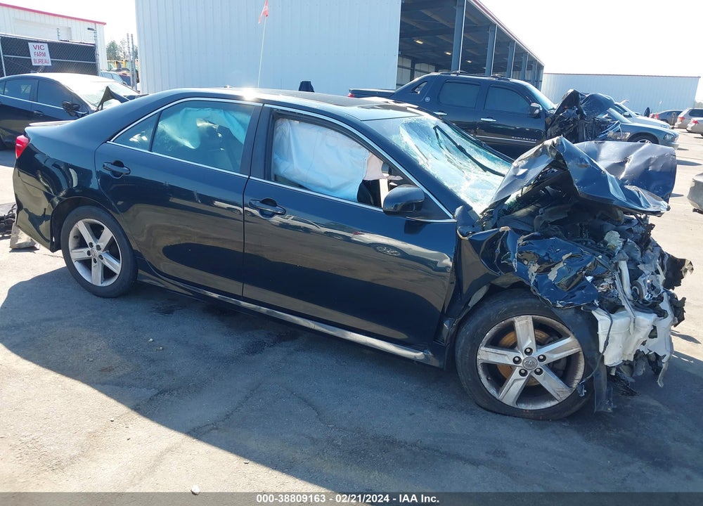 2012 TOYOTA CAMRY SE VIN: 4T1BF1FK0CU501825