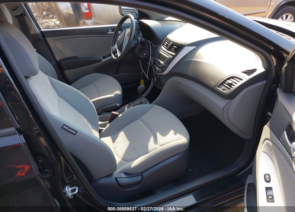 2013 HYUNDAI ACCENT GLS VIN: KMHCT4AE1DU556396