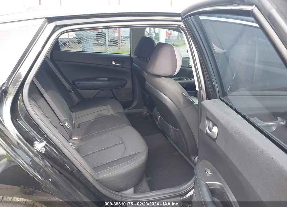 2017 KIA OPTIMA LX VIN: KNAGT4L37H5151707