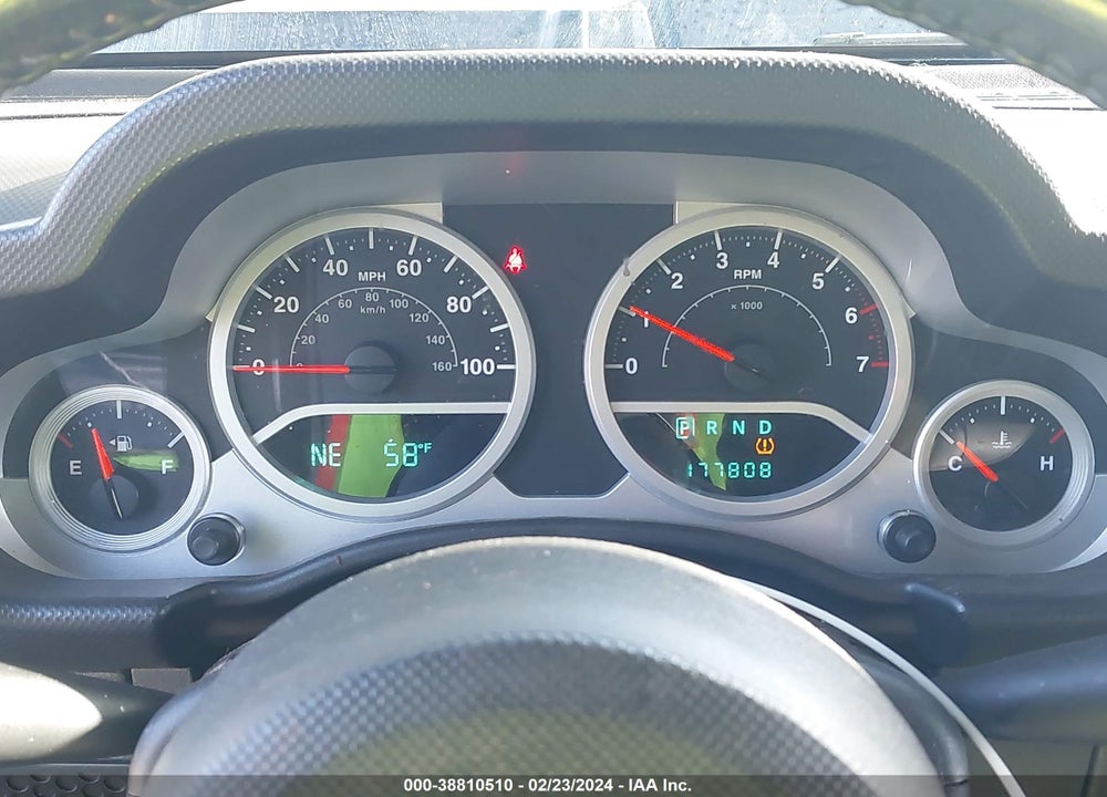 2010 JEEP WRANGLER UNLIMITED SPORT VIN: 1J4BA3H18AL141008