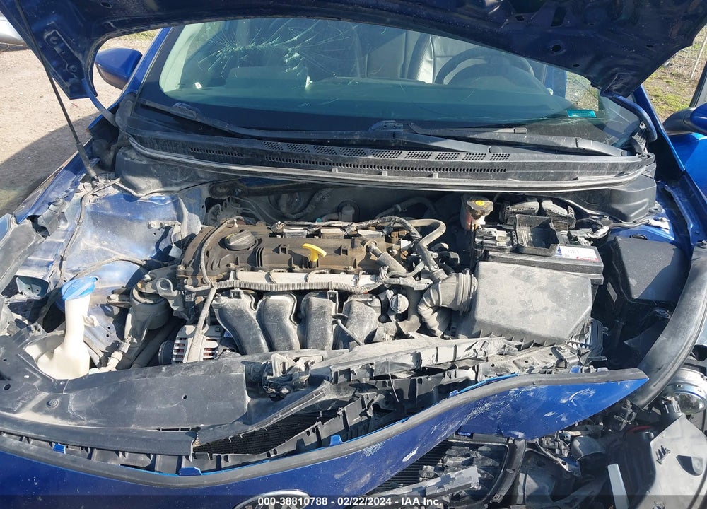 2018 KIA FORTE LX VIN: 3KPFK4A77JE238184