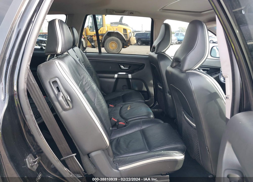 2010 VOLVO XC90 3.2 R-DESIGN VIN: YV4982CTXA1549666