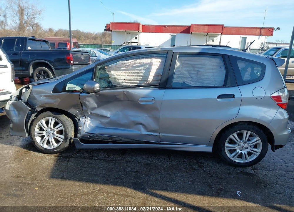 2010 HONDA FIT SPORT VIN: JHMGE8H46AS026435