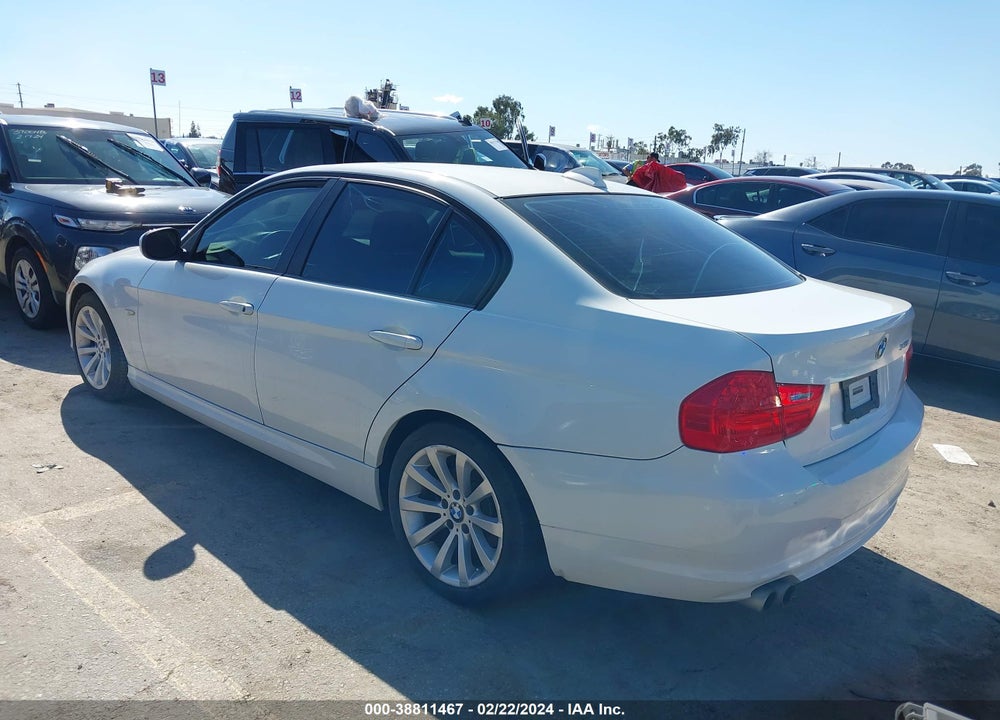 2011 BMW 328I VIN: WBAPH5G5XBNM73297