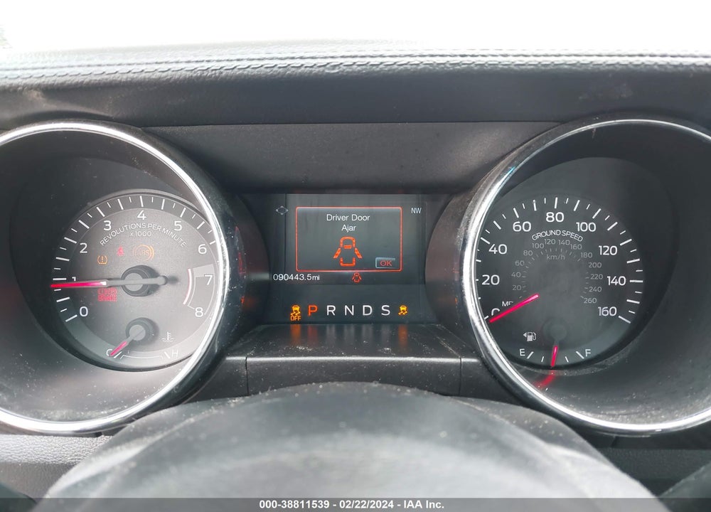 2016 FORD MUSTANG V6 VIN: 1FA6P8AM5G5267126