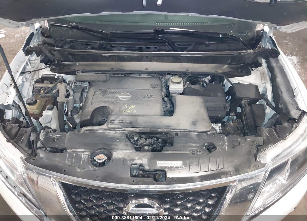 2016 NISSAN PATHFINDER SL VIN: 5N1AR2MM9GC625133