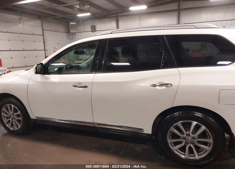 2016 NISSAN PATHFINDER SL VIN: 5N1AR2MM9GC625133