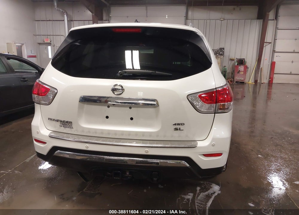 2016 NISSAN PATHFINDER SL VIN: 5N1AR2MM9GC625133