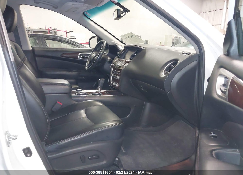 2016 NISSAN PATHFINDER SL VIN: 5N1AR2MM9GC625133