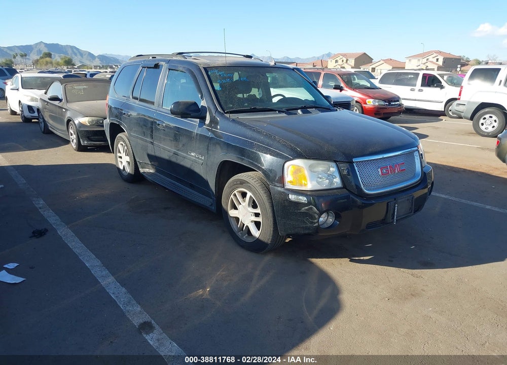 2008 GMC ENVOY DENALI VIN: 1GKET63M382105442