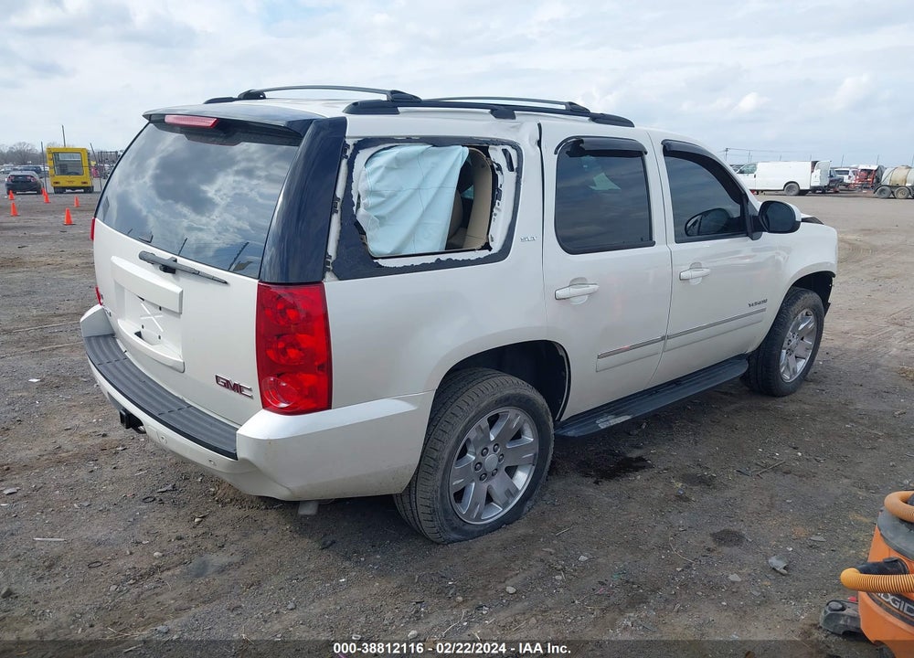 2011 GMC YUKON SLT VIN: 1GKS1CE04BR385596