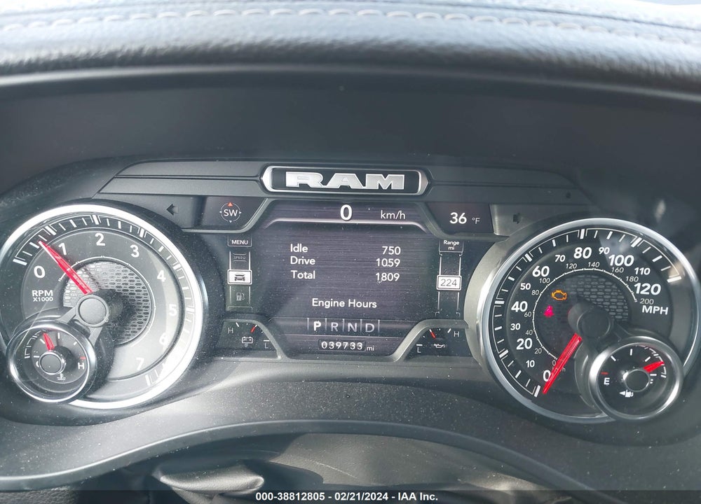 2023 RAM 1500 LAIE  4X4 5'7 BOX VIN: 1C6SRFJT2PN542098