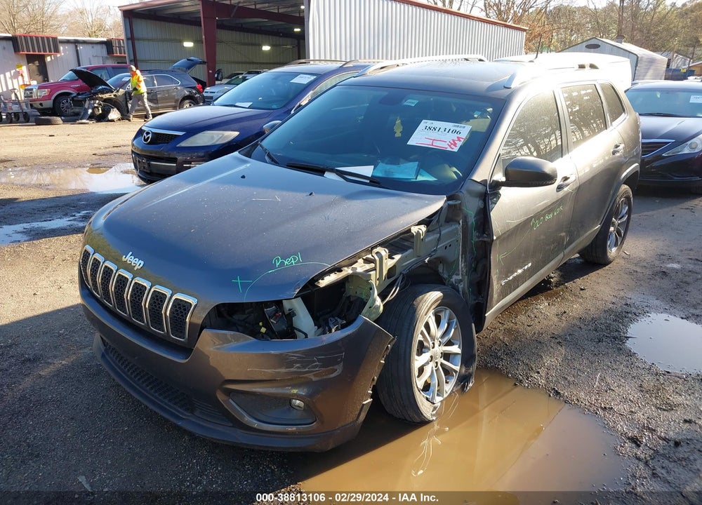2019 JEEP CHEROKEE LATITUDE PLUS FWD VIN: 1C4PJLLB7KD485405