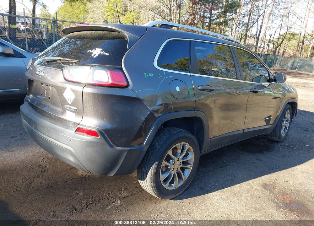 2019 JEEP CHEROKEE LATITUDE PLUS FWD VIN: 1C4PJLLB7KD485405