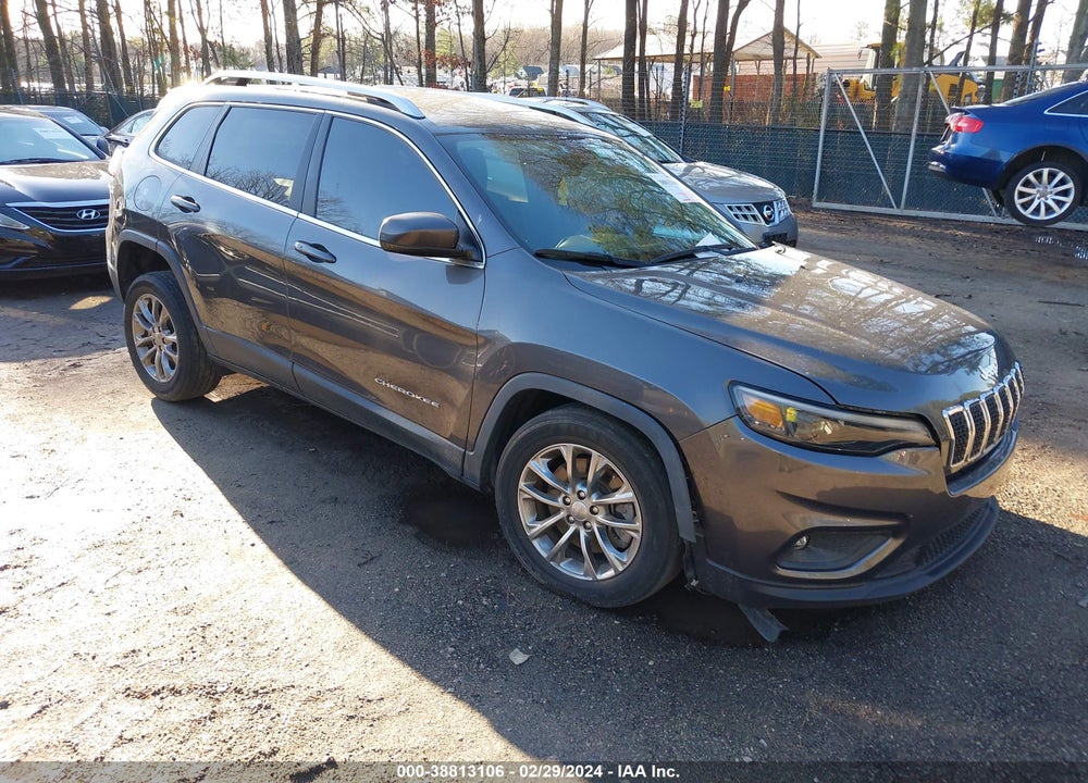 2019 JEEP CHEROKEE LATITUDE PLUS FWD VIN: 1C4PJLLB7KD485405