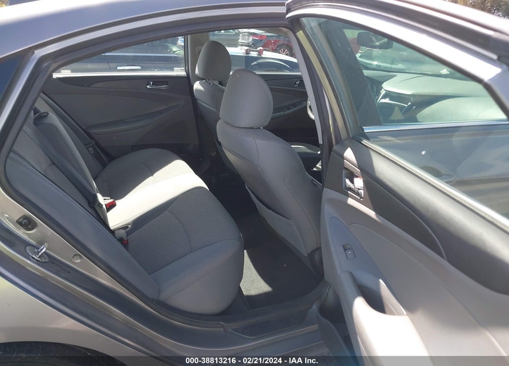 2012 HYUNDAI SONATA GLS VIN: 5NPEB4AC1CH481089
