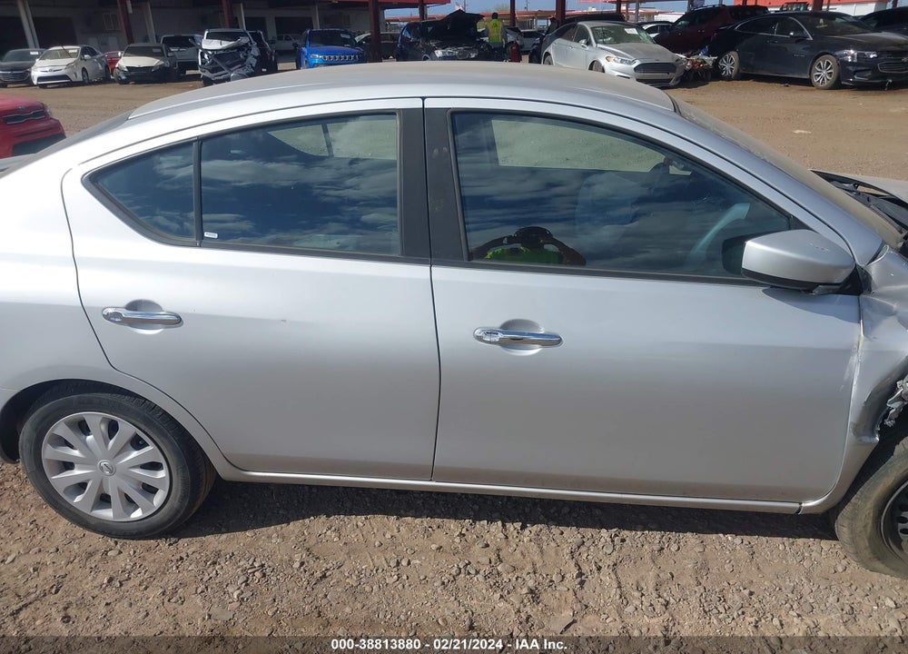 2018 NISSAN VERSA 1.6 SV VIN: 3N1CN7AP9JK435132