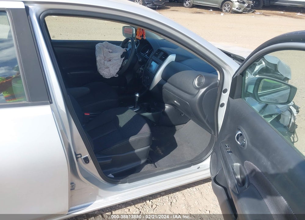 2018 NISSAN VERSA 1.6 SV VIN: 3N1CN7AP9JK435132