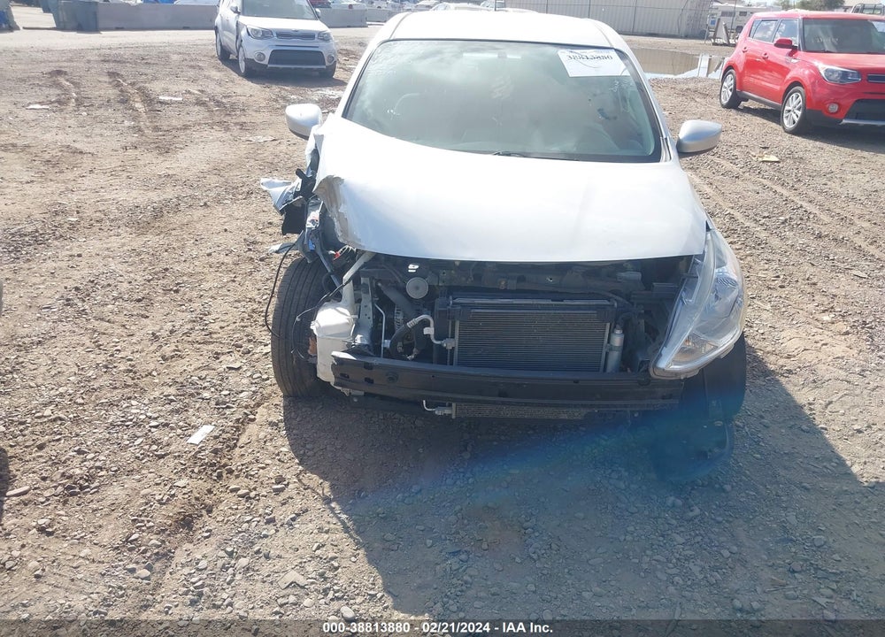 2018 NISSAN VERSA 1.6 SV VIN: 3N1CN7AP9JK435132