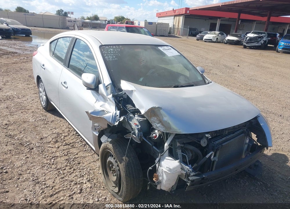 2018 NISSAN VERSA 1.6 SV VIN: 3N1CN7AP9JK435132