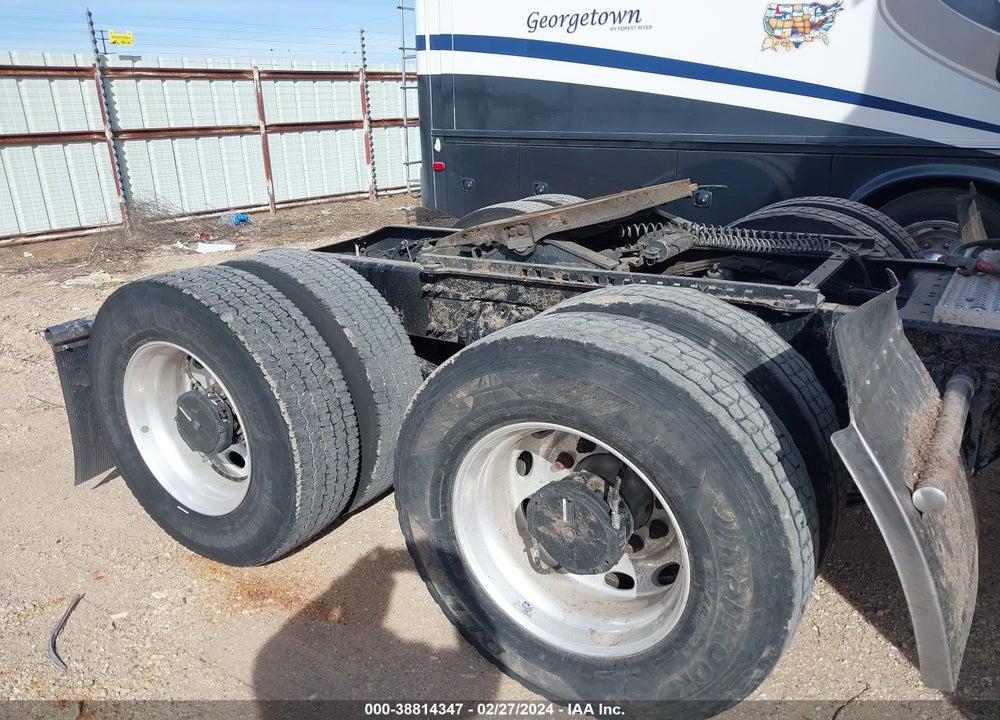 2020 PETERBILT 579 VIN: 1XPBD49X6LD673682