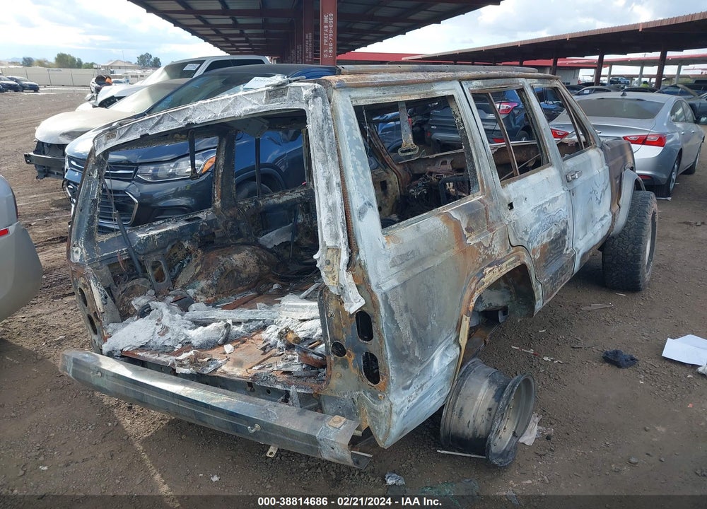 1991 JEEP CHEROKEE LAREDO VIN: 1J4FJ58SXML624655