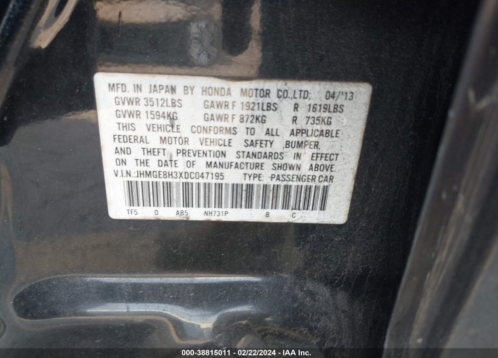 2013 HONDA FIT VIN: JHMGE8H3XDC047195