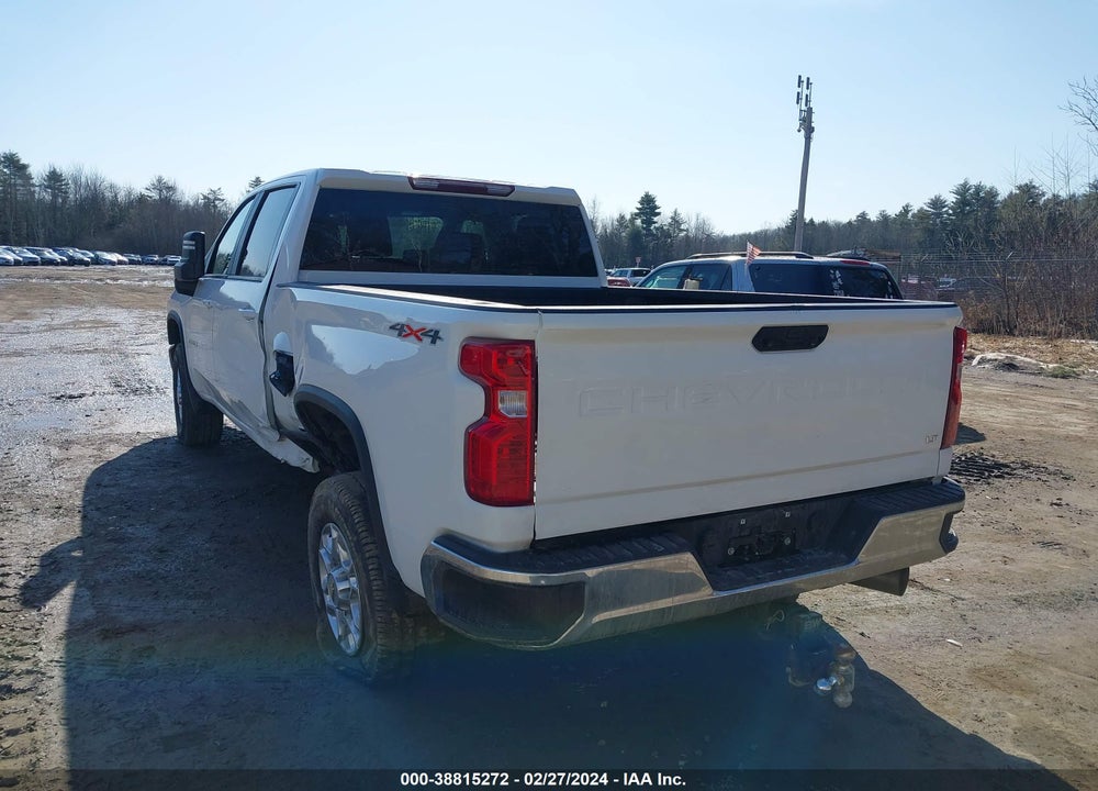 2022 CHEVROLET SILVERADO 3500HD 4WD  STANDARD BED LT VIN: 1GC4YTEY9NF205721