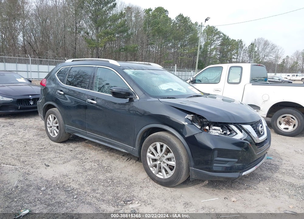 2017 NISSAN ROGUE SV VIN: KNMAT2MT5HP561728